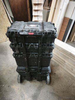 kufry na nářadí - 2