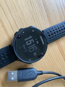 Sportovní hodinky s GPS Garmin Forerunner 235 - 2