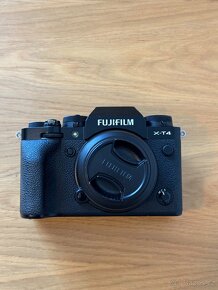 Fujifilm X-T4 + Fujifilm Fujinon XC 35mm f/2 - 2