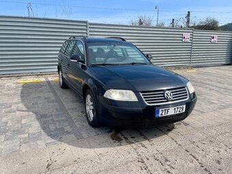 Volkswagen Passat - 2