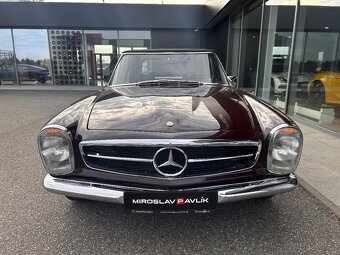 Mercedes Benz 280SL Pagoda - 2