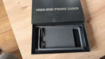 Pixel Fold karbonové ultra tenké pouzdro s magsafe - 2