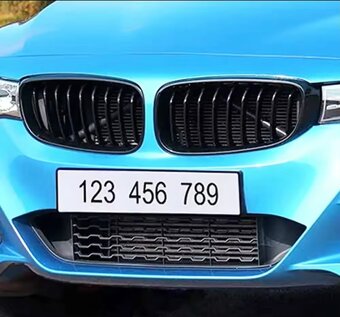 Bezrámečkové držáky SPZ, Bezrámečkové uchycení SPZ - 2