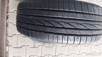 Prodám 2 x letní pneu Falken 205/60/14 - 2