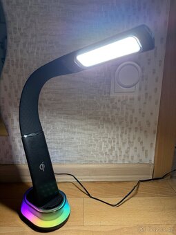 LED RGB Stmívatelná stolní lampa - 2