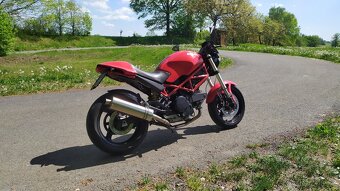 Ducati Monster 695 - 2