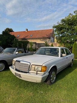 Mercedes-Benz 560 SEL - 2