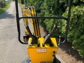 Minibagr, bagr HN12C, 900 kg, mimoos - 2