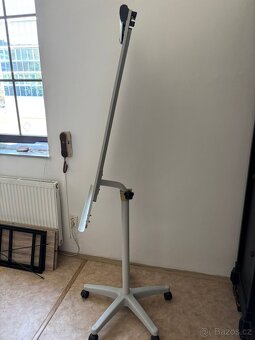 Flipchart/whiteboard - 2