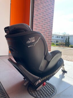 Britax Römer otočná autosedačka - 2