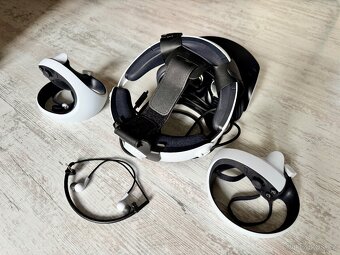 Sony PlayStation VR2 - 2