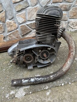 Motor Jawa 250 353 kývačka - 2