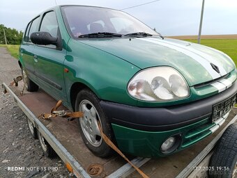 Prodám veškeré díly z vozu Renault Clio 2, 1.4i 55kw - 2