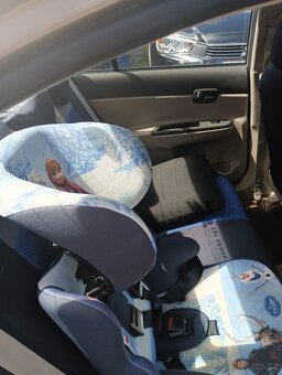 Hyundai Accent - 2