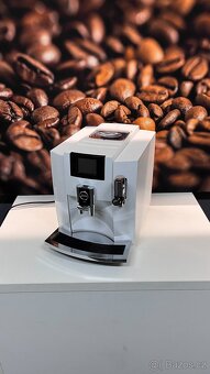 Jura E8 PianoWhite (doklad+záruka) - 2