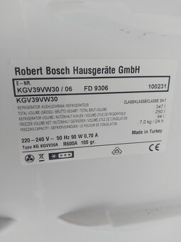 Prodám lednici Bosch KGV39VW30 - 2