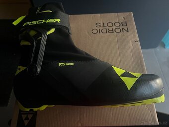 Fischer RCS Skate vel.47 + lyže Rossi - 2