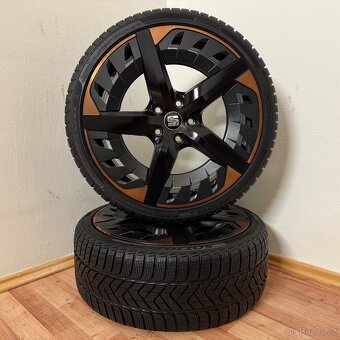 CUPRA LEON AERO 5x112 R19 ET49+ZIMNÍ 235/35R19 7,5mm - 2