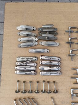 Mosazné kliky,kličky,kličky na okna,oliva,půloliva. - 2