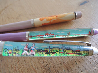 Retro propisky Spartakiáda svlékaci 3ks retro pero - 2