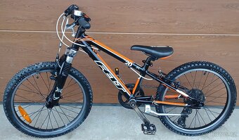 Dětské kolo felt velikost 20" - 2