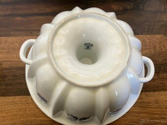 Cibuláková forma na bábovku - 2