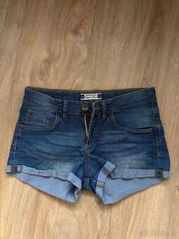 dámské šortky - 2