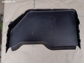 Kryt motoru Ford Focus 2003. - 2