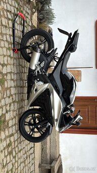 Yamaha yzf125r - 2