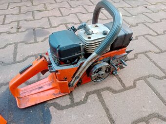 Profi pila Husqvarna 268 po go cena dohodou - 2