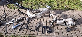 Honda vfr 800 vtec 07 náhradní díly - 2