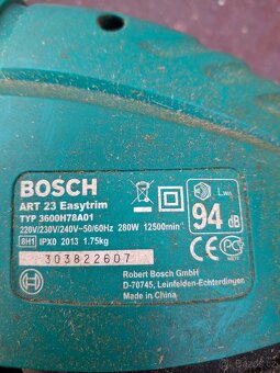 Strunový vyžínač Bosch - 2