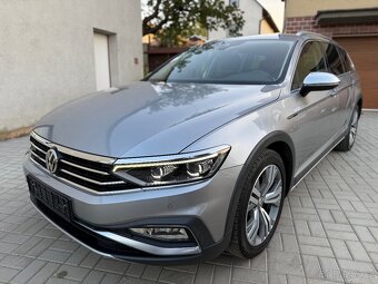 VW Passat Alltrack 4Motin/MatrixLed/Virtual/Kamera/126Tkm - 2