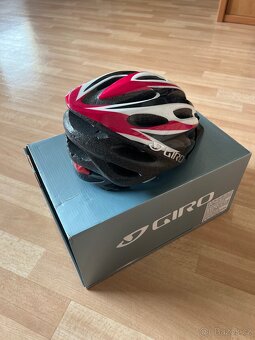 Cyklistická helma giro - 2