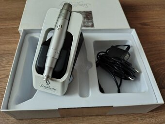 PMU strojek Phi Simplicity Artist - 2