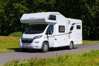 Obytný vůz HOBBY OPTIMA A70 2022 s klimatizací a solárem - 2