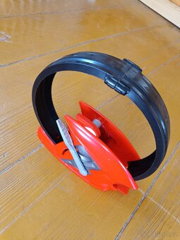 Hot wheels launcher - 2