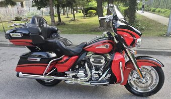 Harley Davidson Electra Glide Ultra CVO FLHTKSE - 2