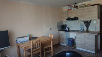 rodinný dům 2+1 se zahradou, 7km Kolín - 2
