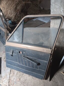 Součástky škoda 120 - 2