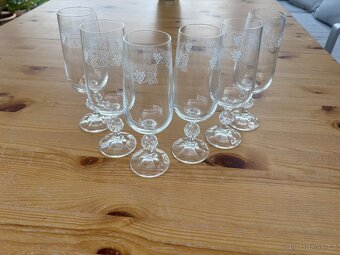 Starožitné sklenice na sekt - 2