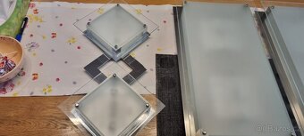 Prodám 4 luxusní světla s pískovaným zeleným sklem - 2