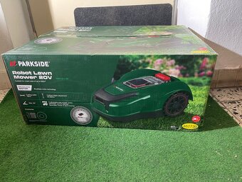 Parkside Robotická sekačka PMRA 20-Li B2, 2Ah - 2