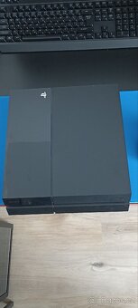 PS 4 FAT + 17 HER - 2