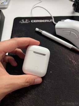 AirPods 1. generace - KRABIČKA - 2