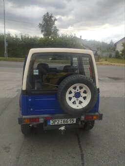 Suzuki Samurai - 2