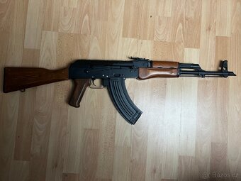 Prodám Airsoft zbraň AK-47 CYMA - 2