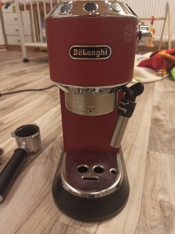 Pákový kávovar Espresso DeLonghi - 2
