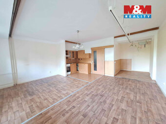 Pronájem bytu 1+kk, 42 m², Hrabyně - 2