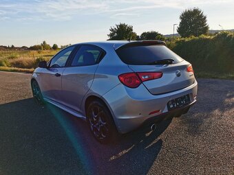 Alfa Romeo Giulietta TCT - 2